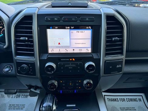 Used 2018 Ford F150 Lariat w/ Equipment Group 502A Luxury AWD/4WD image 14