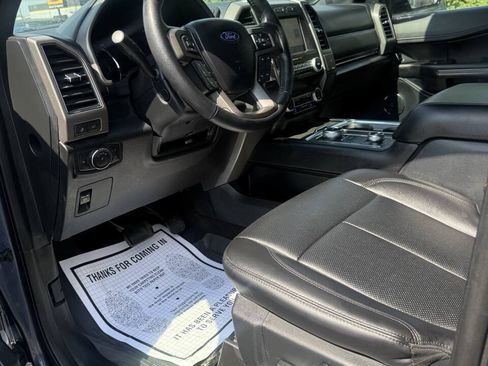 Used 2020 Ford Expedition XLT w/ Equipment Group 202A AWD/4WD image 11