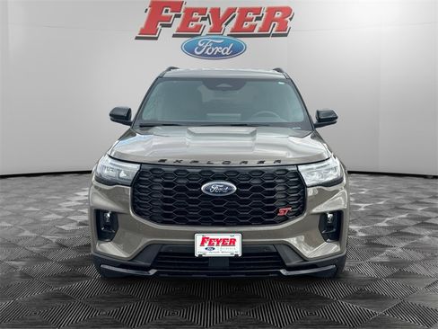 New 2026 Ford Explorer ST image 2