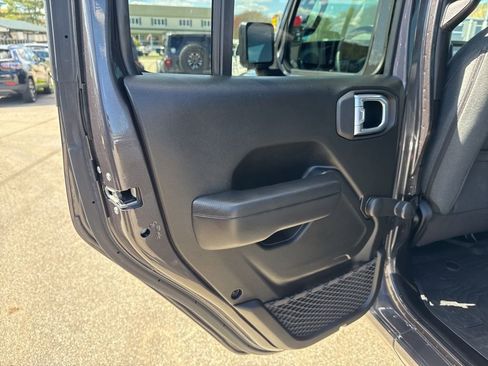 Certified 2024 Jeep Wrangler Unlimited Sport AWD/4WD image 22