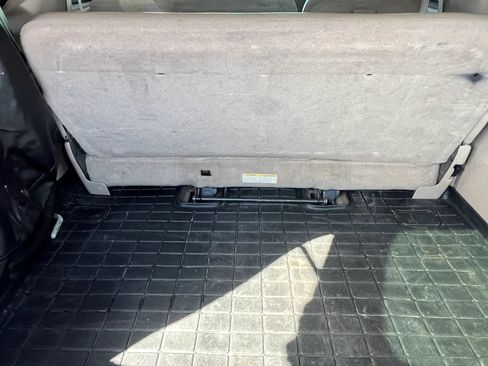 Used 2003 Ford Excursion XLT AWD/4WD image 16