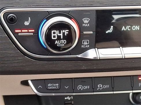 Used 2024 Audi A4 2.0T Premium Plus image 16