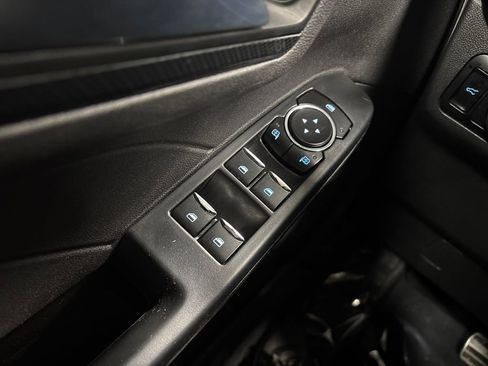 Used 2023 Ford Escape ST-Line image 32