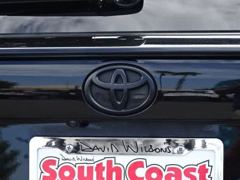 Certified 2025 Toyota RAV4 LE FWD image 9