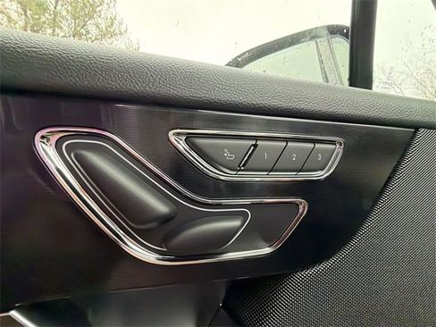 New 2026 Lincoln Corsair Reserve image 12