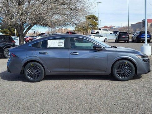 New 2026 Nissan Sentra SV w/ SV Convenience Package FWD image 2