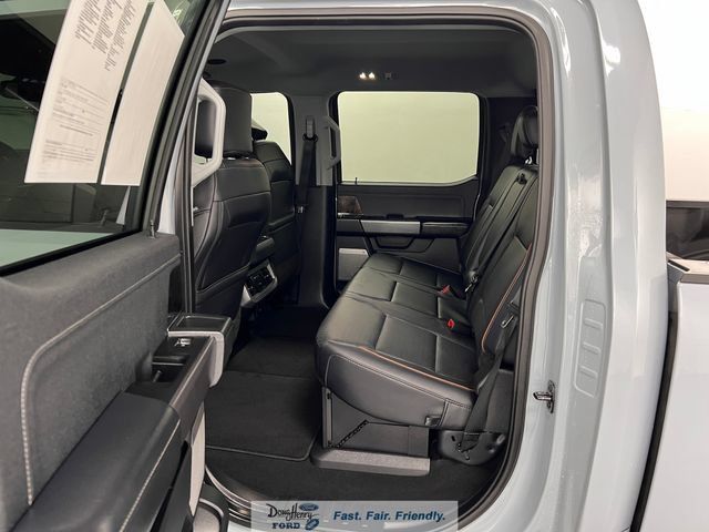 Used 2025 Ford F250 Lariat w/ Lariat Ultimate Package AWD/4WD image 30
