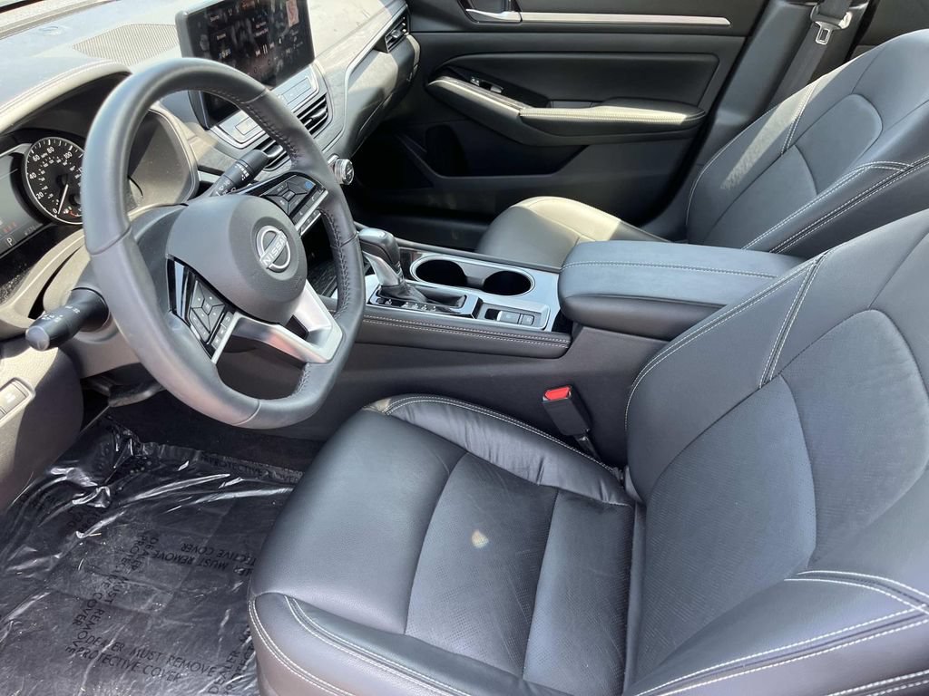 Used 2024 Nissan Altima 2.5 SL FWD image 24