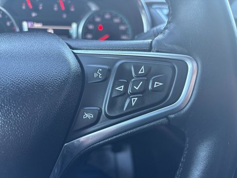 Used 2018 Chevrolet Malibu Premier w/ Premier Sun and Wheel Package image 35