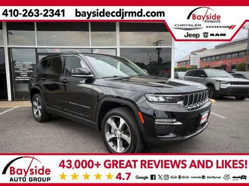 Used 2023 Jeep Grand Cherokee Limited w/ Luxury Tech Group II AWD/4WD image 1