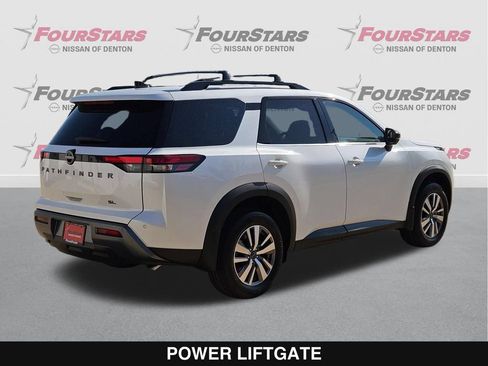 New 2026 Nissan Pathfinder SL FWD image 4
