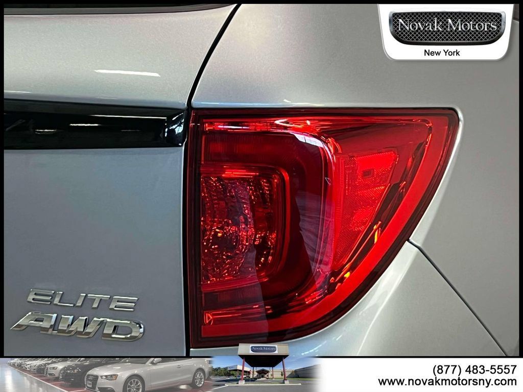 Used 2022 Honda Passport Elite image 11