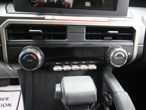 Used 2025 Toyota Tacoma SR5 RWD image 15