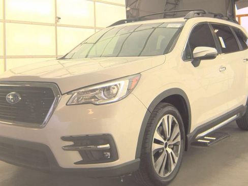 Used 2020 Subaru Ascent Touring w/ Popular Package #3 AWD/4WD image 3