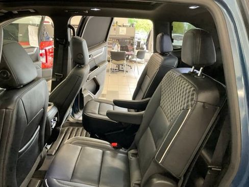 Used 2025 GMC Acadia Denali w/ Super Cruise Package AWD/4WD image 20