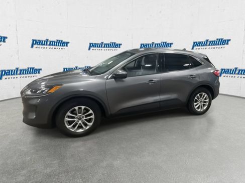 Used 2021 Ford Escape SE FWD image 5