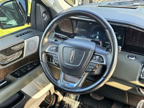 Used 2023 Lincoln Navigator L Black Label AWD/4WD image 35
