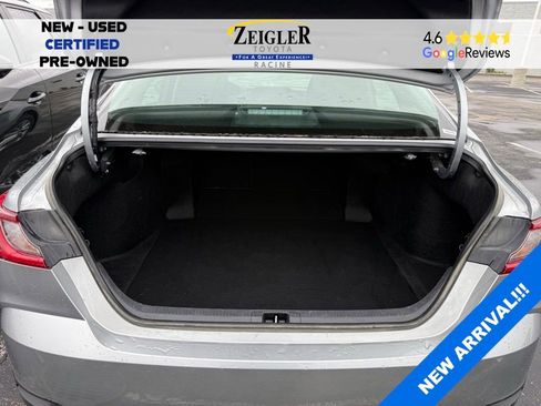 Used 2026 Toyota Camry LE FWD image 7