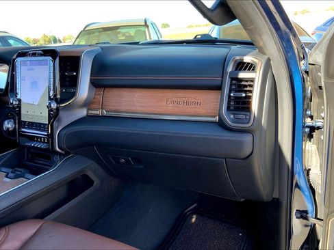 Used 2022 RAM 1500 Limited image 18