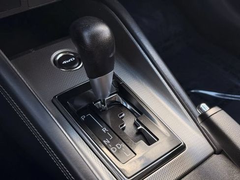 Used 2024 Mitsubishi Outlander Sport AWD image 24