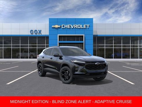New 2026 Chevrolet Trax LT w/ Driver Confidence Package FWD image 1