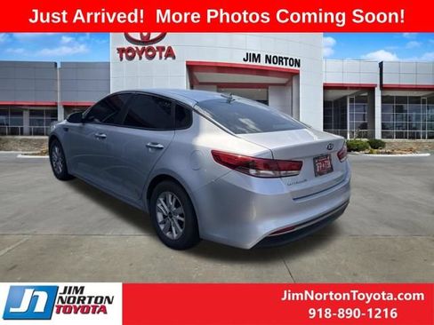 Used 2016 Kia Optima LX FWD image 4