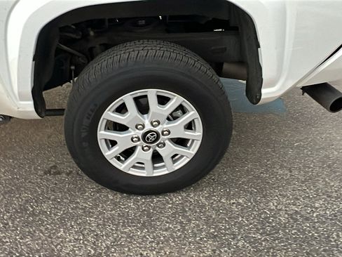 Used 2024 Toyota Tacoma SR5 image 12