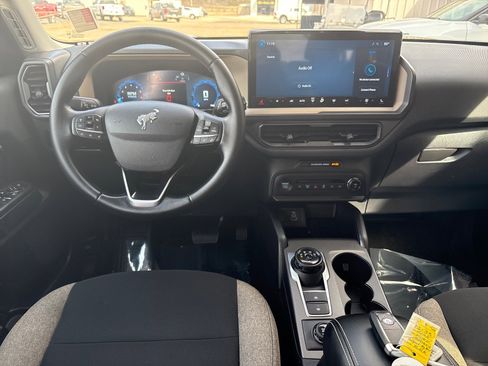 Used 2025 Ford Bronco Sport Big Bend w/ Convenience Package image 5