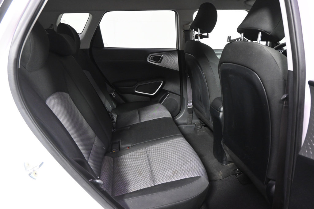 Used 2021 Kia Soul LX FWD image 18