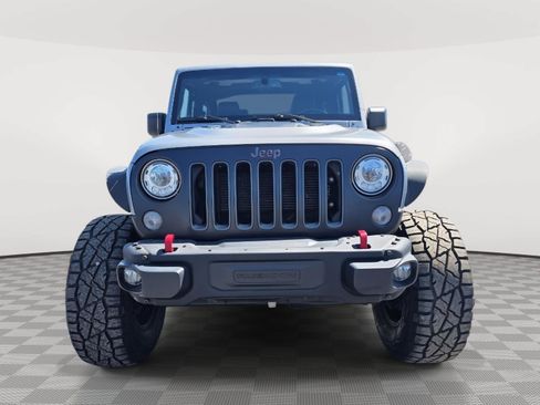 Used 2018 Jeep Wrangler Rubicon AWD/4WD image 2