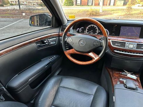 Used 2010 Mercedes-Benz S 550 image 39