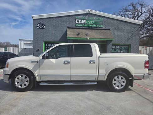 Used 2008 Lincoln Mark LT 2WD image 19