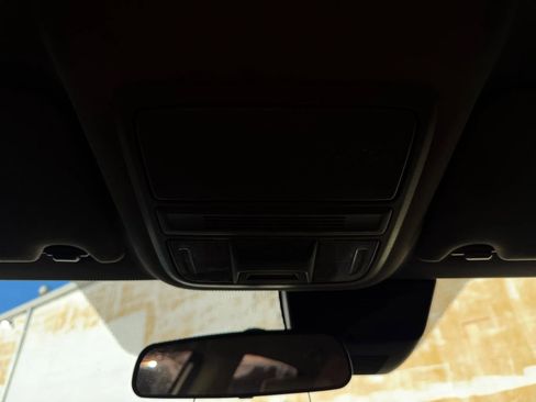 Used 2018 Honda Accord LX image 25