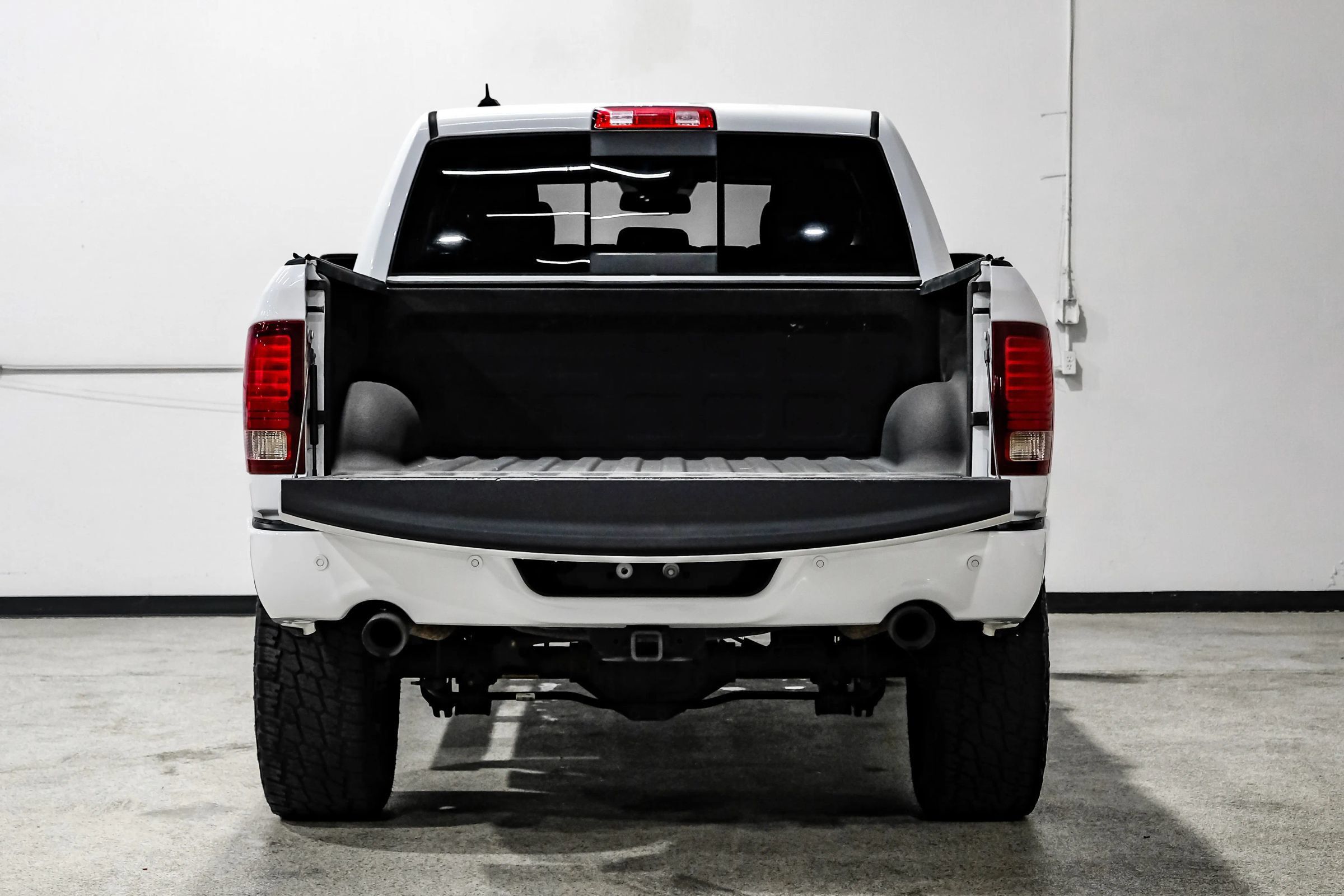 Used 2018 RAM 1500 Sport w/ Quick Order Package 26Q Night AWD/4WD image 61