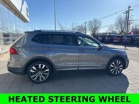 Used 2021 Volkswagen Tiguan SEL Premium R-Line image 8