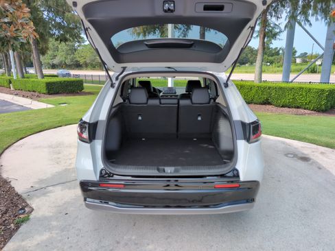 Used 2027 Honda HR-V EX-L image 31