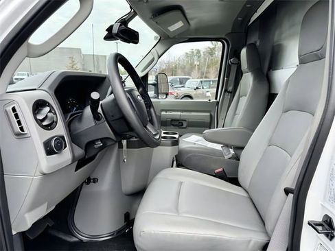 New 2025 Ford E-350 and Econoline 350 Super Duty w/ Driver's Safety Package image 26
