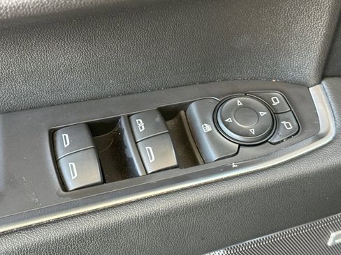 Used 2023 Chevrolet Silverado 1500 RST w/ Convenience Package II AWD/4WD image 18