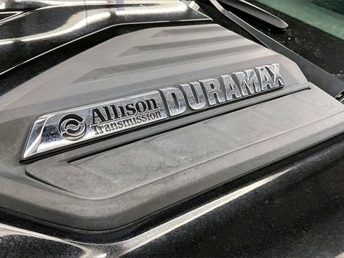 Used 2022 Chevrolet Silverado 2500 LTZ w/ Carhartt Edition image 33