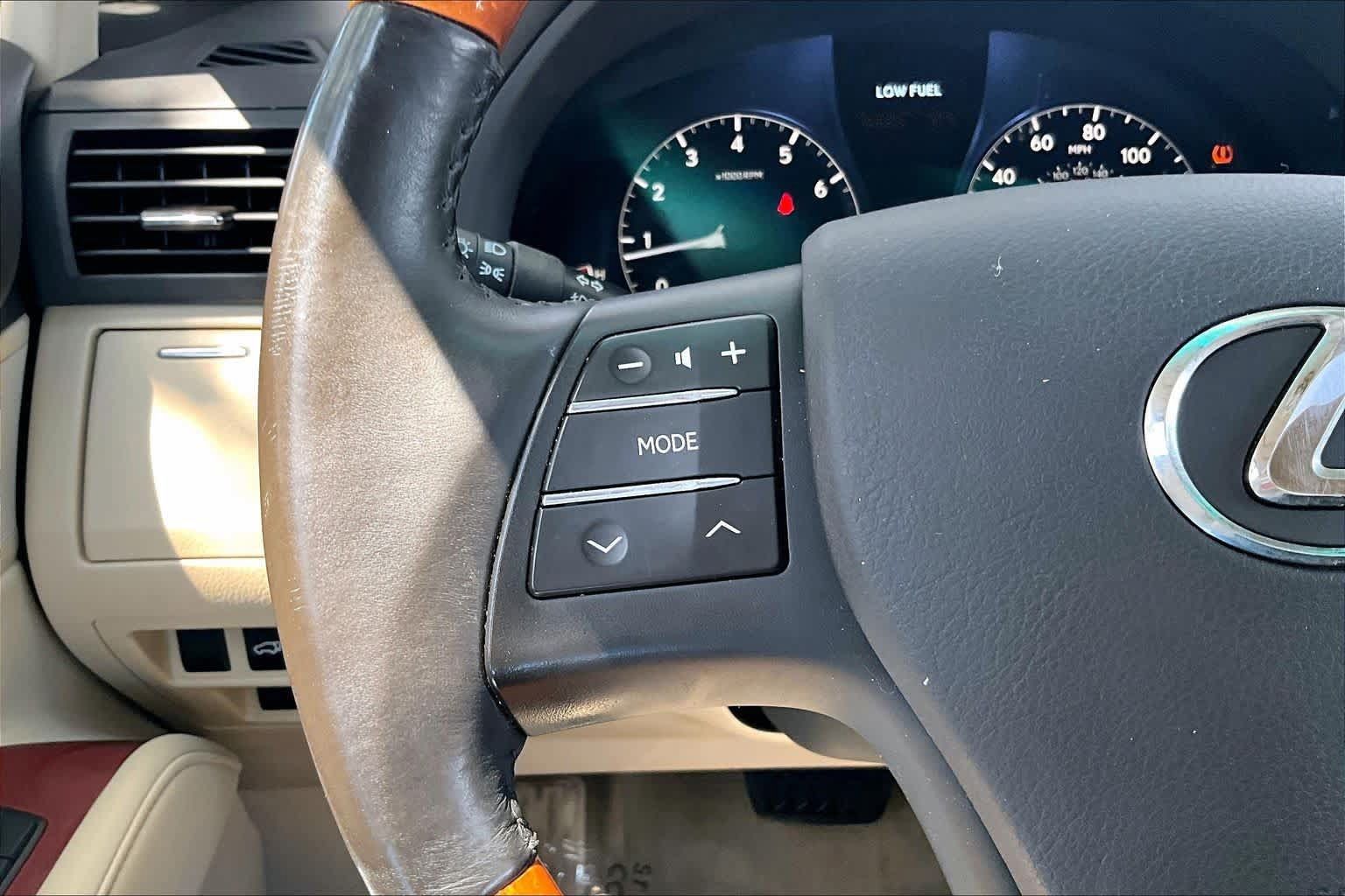 Used 2012 Lexus RX 350 FWD w/ Premium Pkg image 23