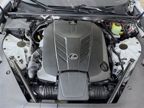 Used 2018 Lexus LC 500 Coupe w/ Touring Package image 11