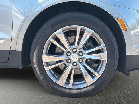 Used 2024 Cadillac XT5 Premium Luxury w/ LPO, Floor Liner Package FWD image 20