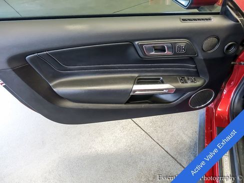 Used 2022 Ford Mustang GT Premium w/ Equipment Group 401A RWD image 18