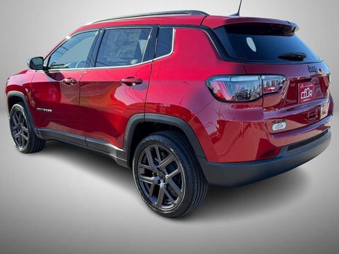 New 2026 Jeep Compass Latitude image 4