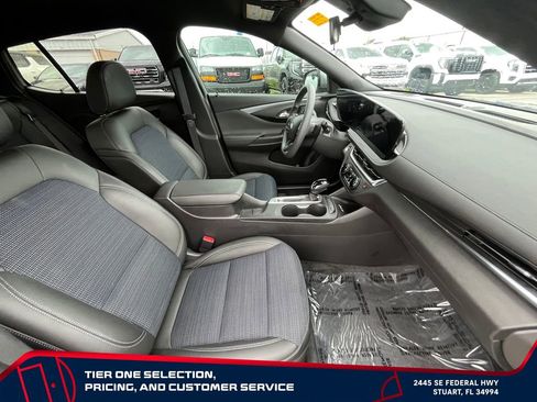 Used 2025 Buick Envista Preferred w/ Convenience II Package FWD image 20