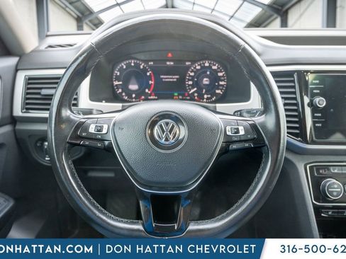 Used 2018 Volkswagen Atlas SEL Premium image 6