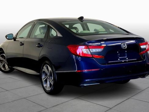 Used 2018 Honda Accord EX image 11