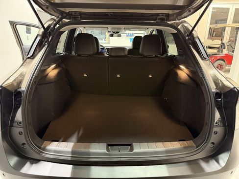 New 2026 Nissan Kicks SR w/ Cold Weather Package image 27