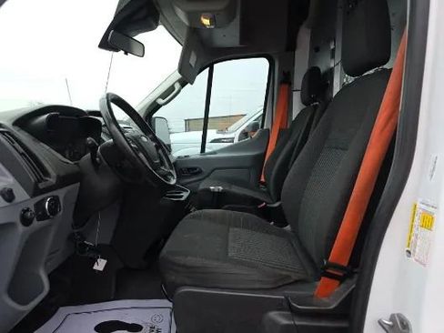 Used 2018 Ford Transit 250 148 Medium Roof w/ Exterior Upgrade Package RWD image 7