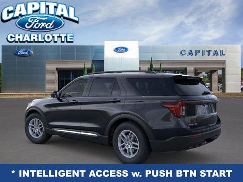 New 2025 Ford Explorer Active image 4